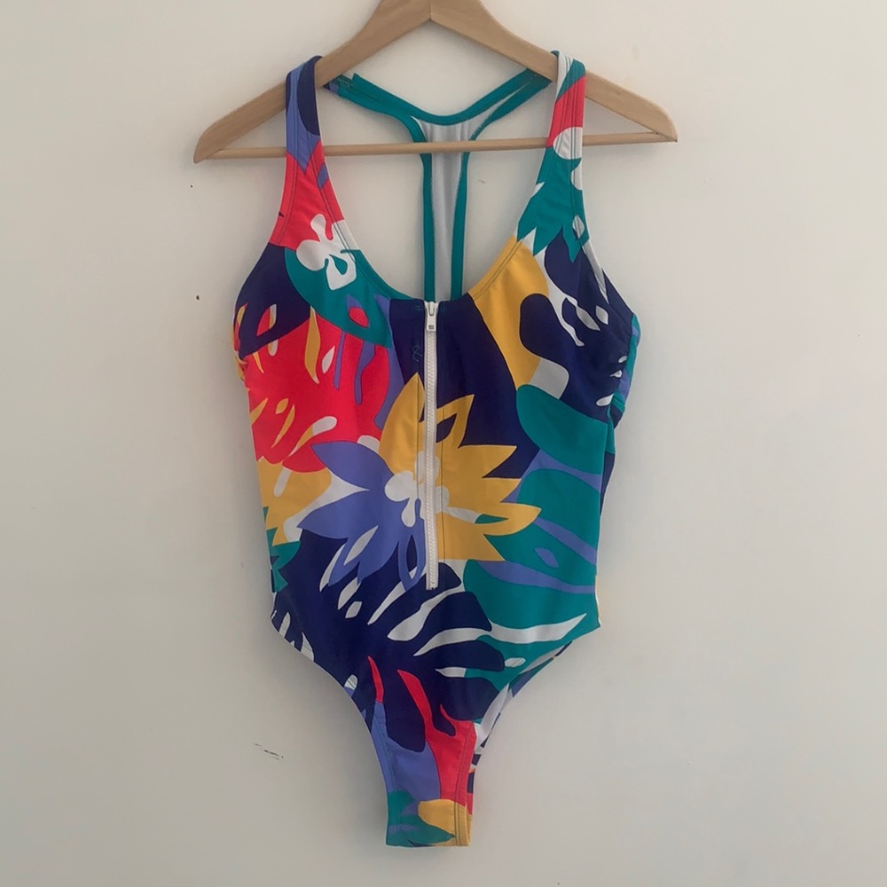 Joy Lab one piece bathing suit w zipper Sz. L